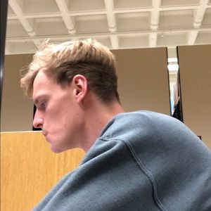 Meet your Posher, Colby